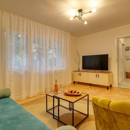 Quito Apartment - Stylish & Quiet Bucureşti Exterior foto