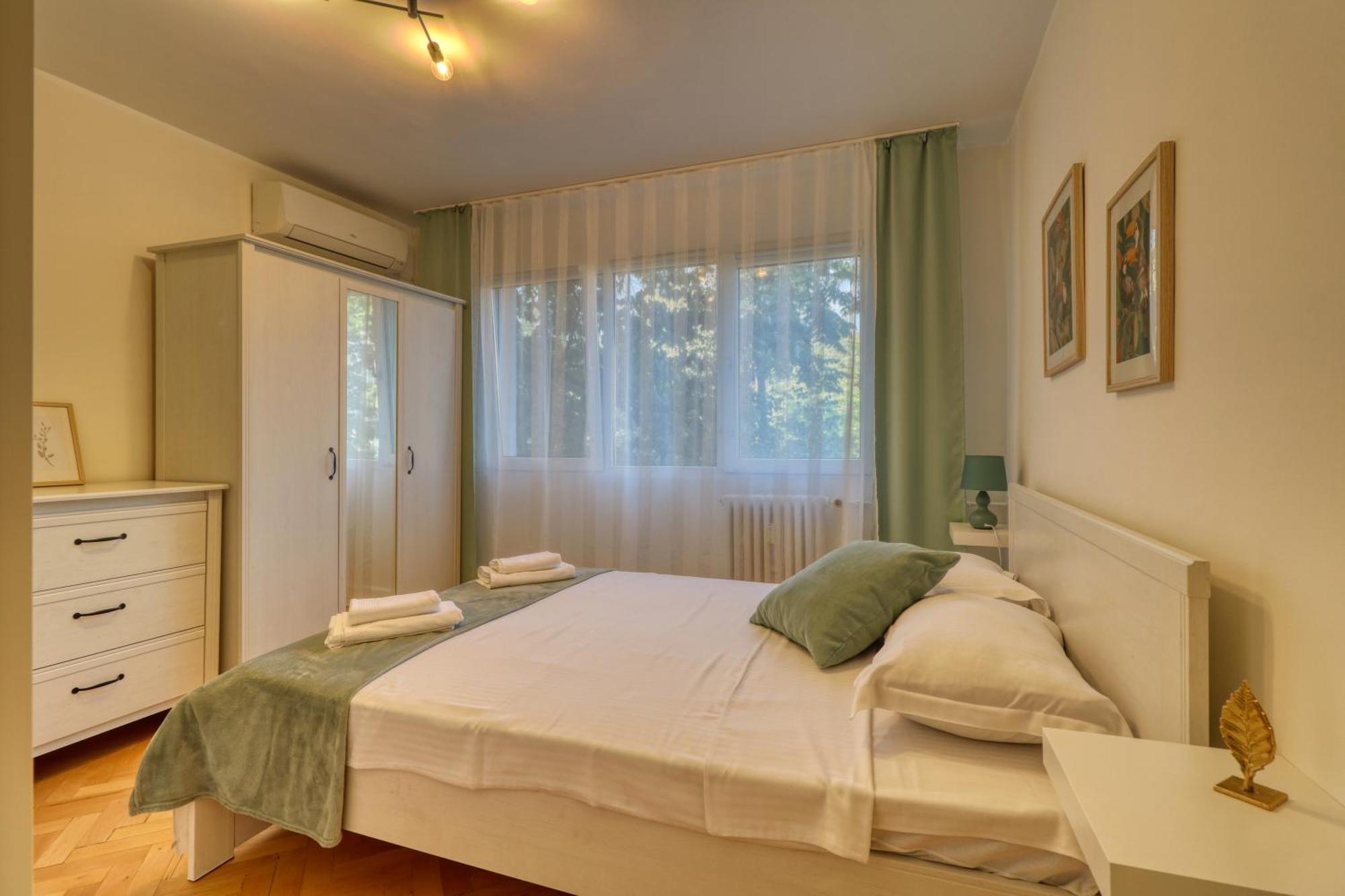 Quito Apartment - Stylish & Quiet Bucureşti Exterior foto